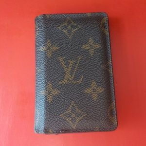 Loius Vittion Wallet used